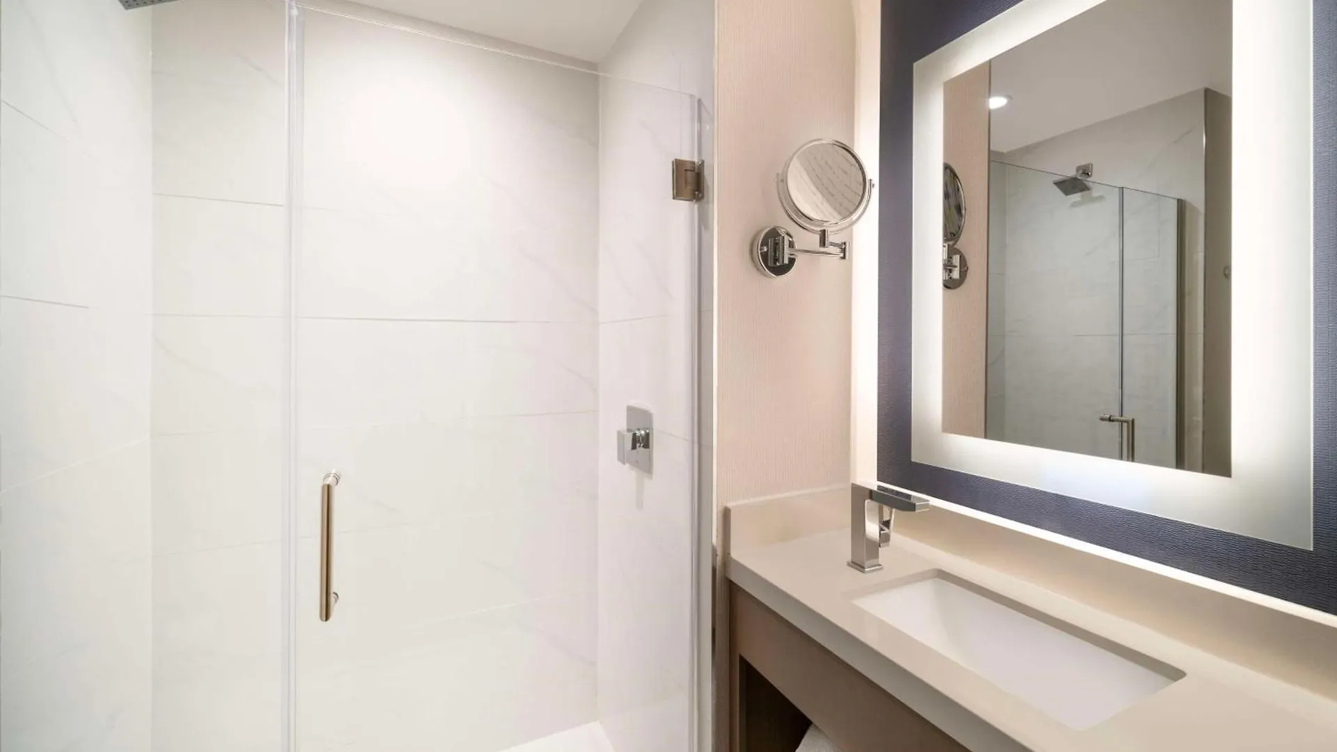 Aiden By Best Western Long Island City Нью-Йорк 3*,